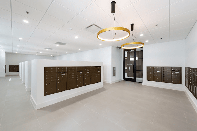 Resia Ten Oaks Locker System