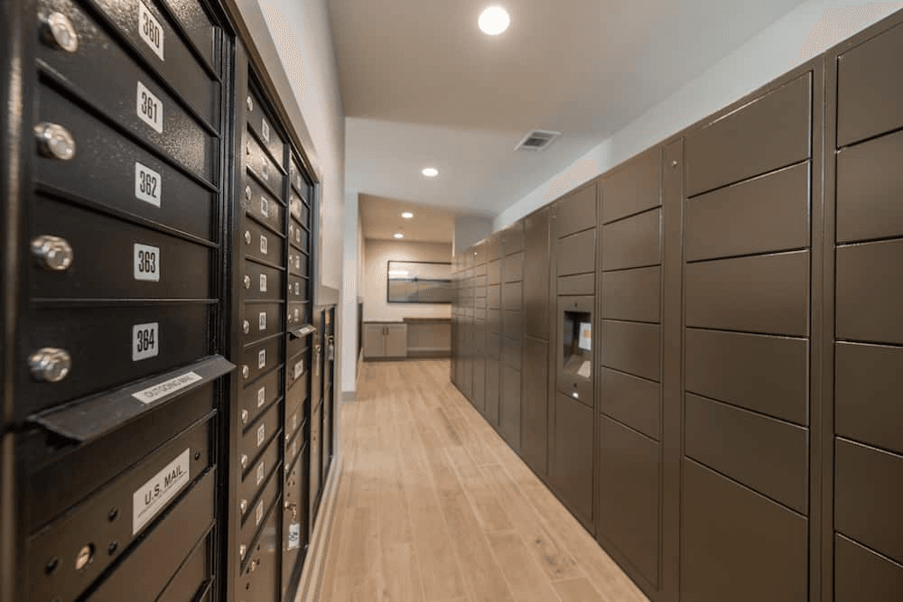 Fidelis Westlake Locker System