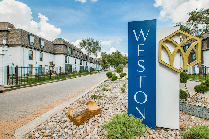 Weston Medical Center Apartments