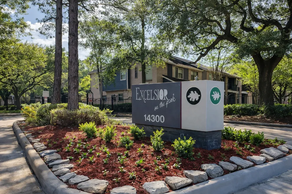 Excelsior on the Park Apartments 4