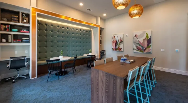 Henry at Lake Houston Reviews 1